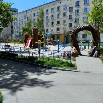 Продати 2 кімнатну квартиру на Лялі Ратушній