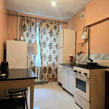 Здам 2-кімнатну квартиру, вул. Бердянська, б.1