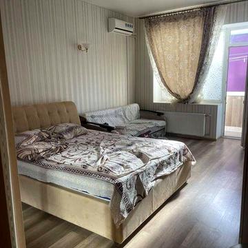 Велика  дворівнева квартира в морському квадраті