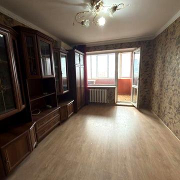 Продам 2к квартира на вул.Максима Дія 11