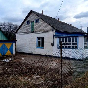 Продам будинок  .