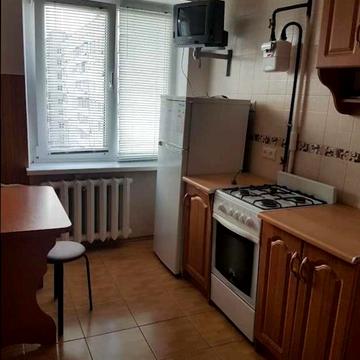 Янтарна вул., 83