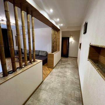 Оренда 4 кім. кв. вул. Амосова 4