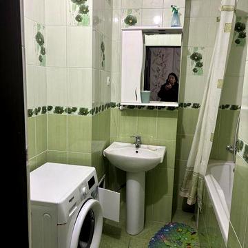 Сдам 2 х комнатную на Прохоровской