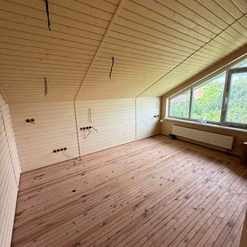 Продаж готового  будинку в Требухові з частковим ремонтом