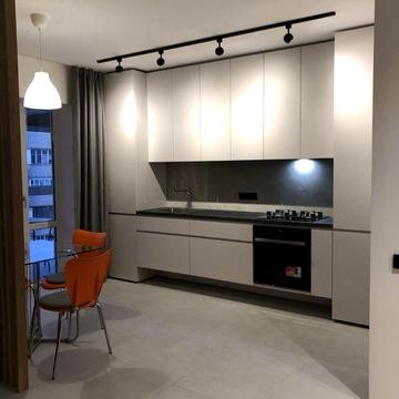 Продам 1-кімнатну квартиру по вул.ЗСУ,1