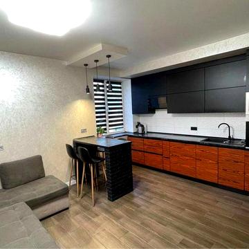 Довготривала оренда 2-х кімнатна квартира по вул. В. Великого