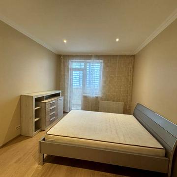 Здається 2-х кімнат новобудова на Рівенській