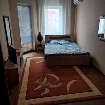 Квартира на Небесной Сотни