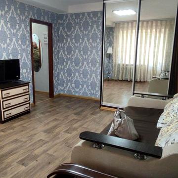 Івана Дзюби вул. (Сімї Сосніних), 2-А