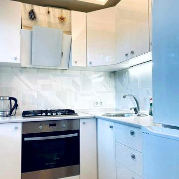 Здам роздільну 2К квартиру на Петра Курінного, Квадрат, Колібріс.