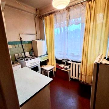 1-кім кв  біля метро Чернігівська! Парк Кіото!