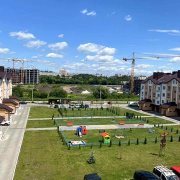 Героїв Крут вул., 6