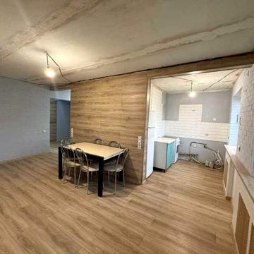 3к квартира 65м2, кухня-студія+2 окремі кімнати, м-н Половки