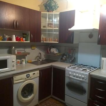 Братиславська вул., 44/2