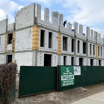 Продаж квартири 1 кім. вул.В.Момота( р-н 5 школи)