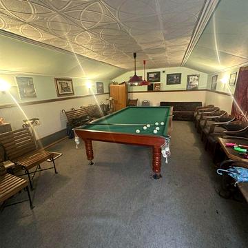 Продаж   будинку для великої родини