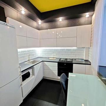 Оренда 2х кімнатної квартири у Вознесенівському р-ні (Сталеварів 25)