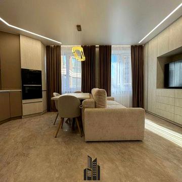 Оренда нової квартири з терасою ЖК Софія Резиденс Радісна 6