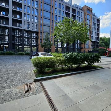 Кирилівська вул. (Фрунзе), 37