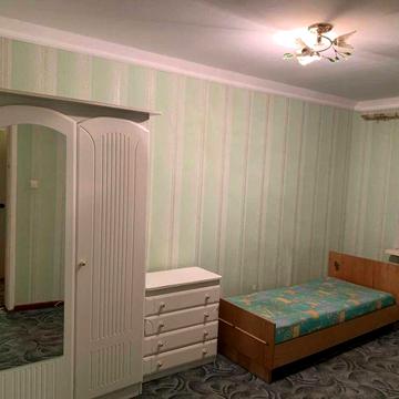 Продаж 3х-кімнатної квартири на 1му занасипі