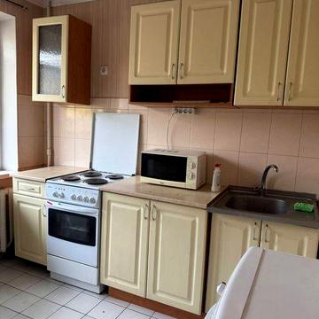 Оренда 3 кімн. Біля метро Оболонський проспеккт 11