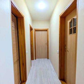 Продам простору 3к квартиру з хорошим ремонтом та газом