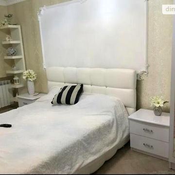 Продаж 2к Квартира Бандери вулиця