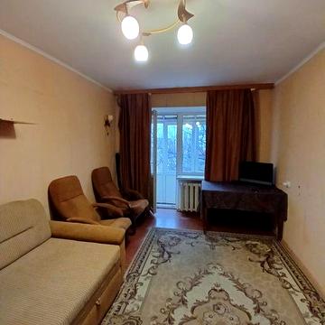 Затишна 1к квартира з газом, вул. Гуцала 40, Ірпінь