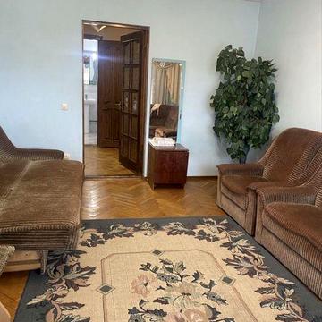 Оренда 2 кімнатноі квартири .