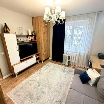 Продаж 1 кім квартири з ремонтом на пр. Відродження