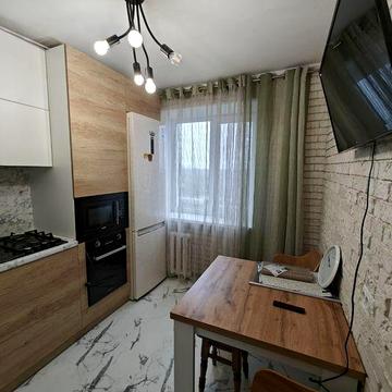 Продаж 2к квартири центр Олександрівський сертифікат