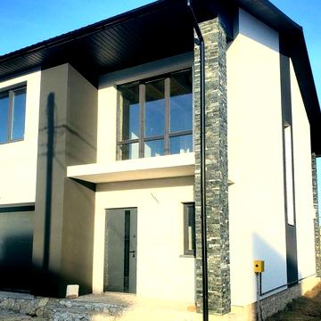 Продаж сучасного і якісного, цегляного будинку