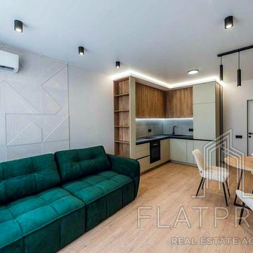 Олександра Олеся вул., 8/17