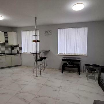 Ключний пров., 3