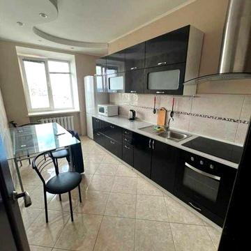 Довготривала оренда  2х кімнатної квартири (проспект Миру)