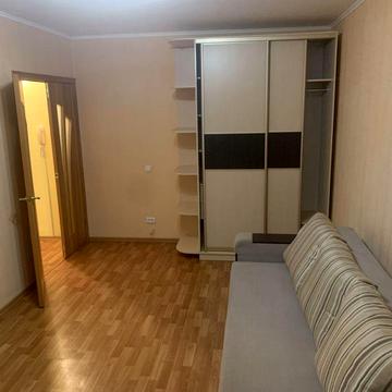 Сдам 1-ю квартиру на пос.Жуковского ул.Проскур 3 Sобщ.= 35 м