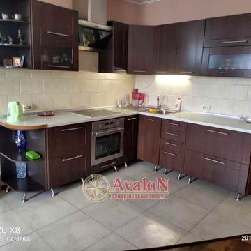 Срочно продам 3-х ком квартиру 130 кв.м на ул.Сахарова!Цена 85 000 у.е