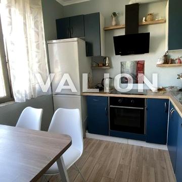 Європейського Союзу просп. (Правди), 17-Б