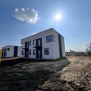 Котедж з міськими комунікаціями Масив Криниченька