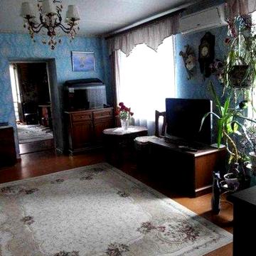 Продається 3-кiмнатна квартира на Подолі