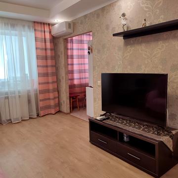 Каунаська вул., 8/2