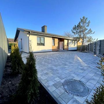 Сучасна новобудова біля річки, район Олексіївка.Від власника.ТОРГ