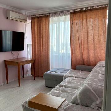 Довгострокова оренда 2к Квартира Торгова вулиця