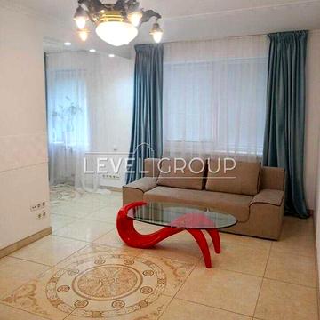 2 кімнатна 44м.кв. на Печерську Печерський узвіз 11