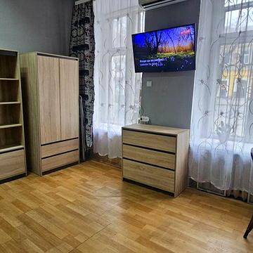 Сдам   однокомнатную квартиру , центр (долгосрочно)