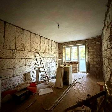 В продаже 1 комнатная квартира на Варненской .