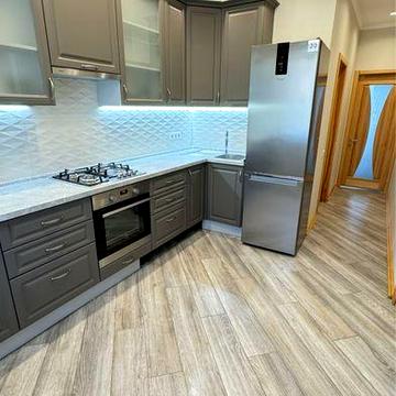 2 кімнатна, до метро Червоний хутір 20хв