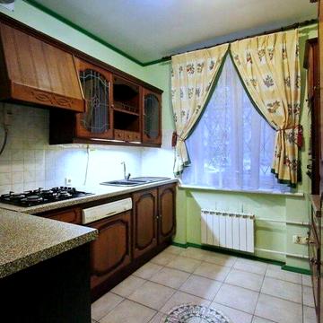 Довгострокова оренда 1к Квартира Старий Ринок площа