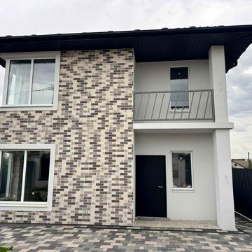 Двоповерховий будинок у Гостомелі! Затишна локація. Телефонуй!